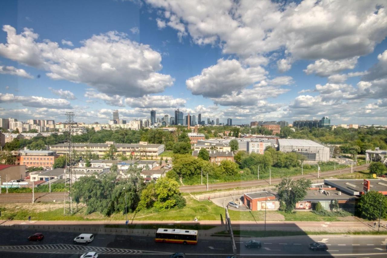 Prymasa Tysiaclecia 83a By Homeprime * Warszawa