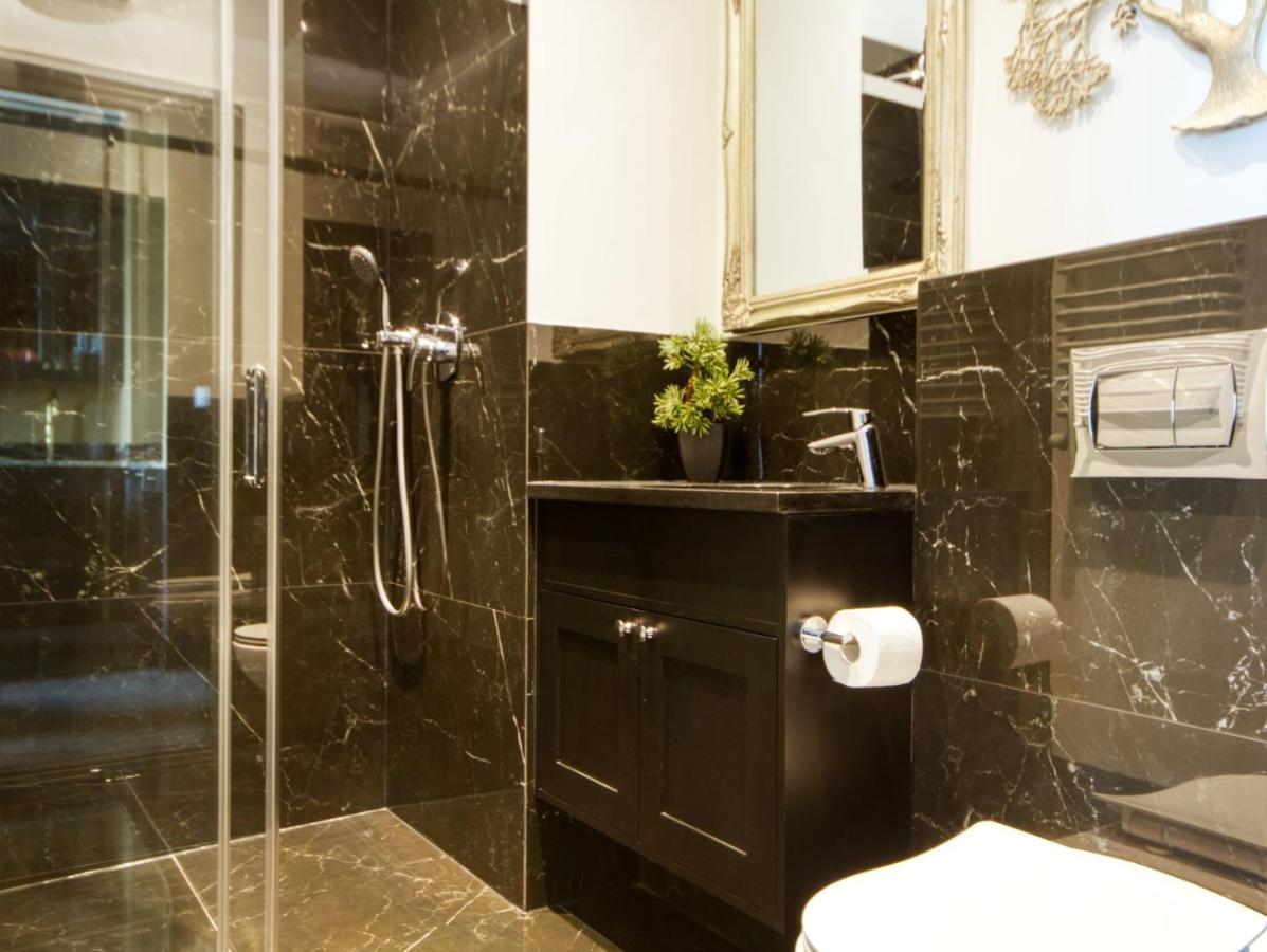 Apartment Prymasa Tysiaclecia 83a By Homeprime *