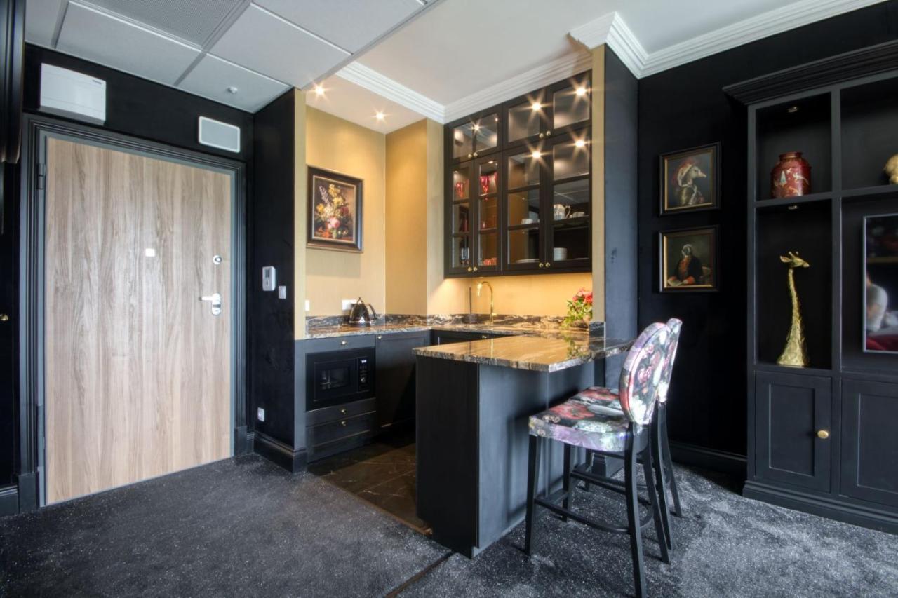 Prymasa Tysiaclecia 83a By Homeprime Apartment *
